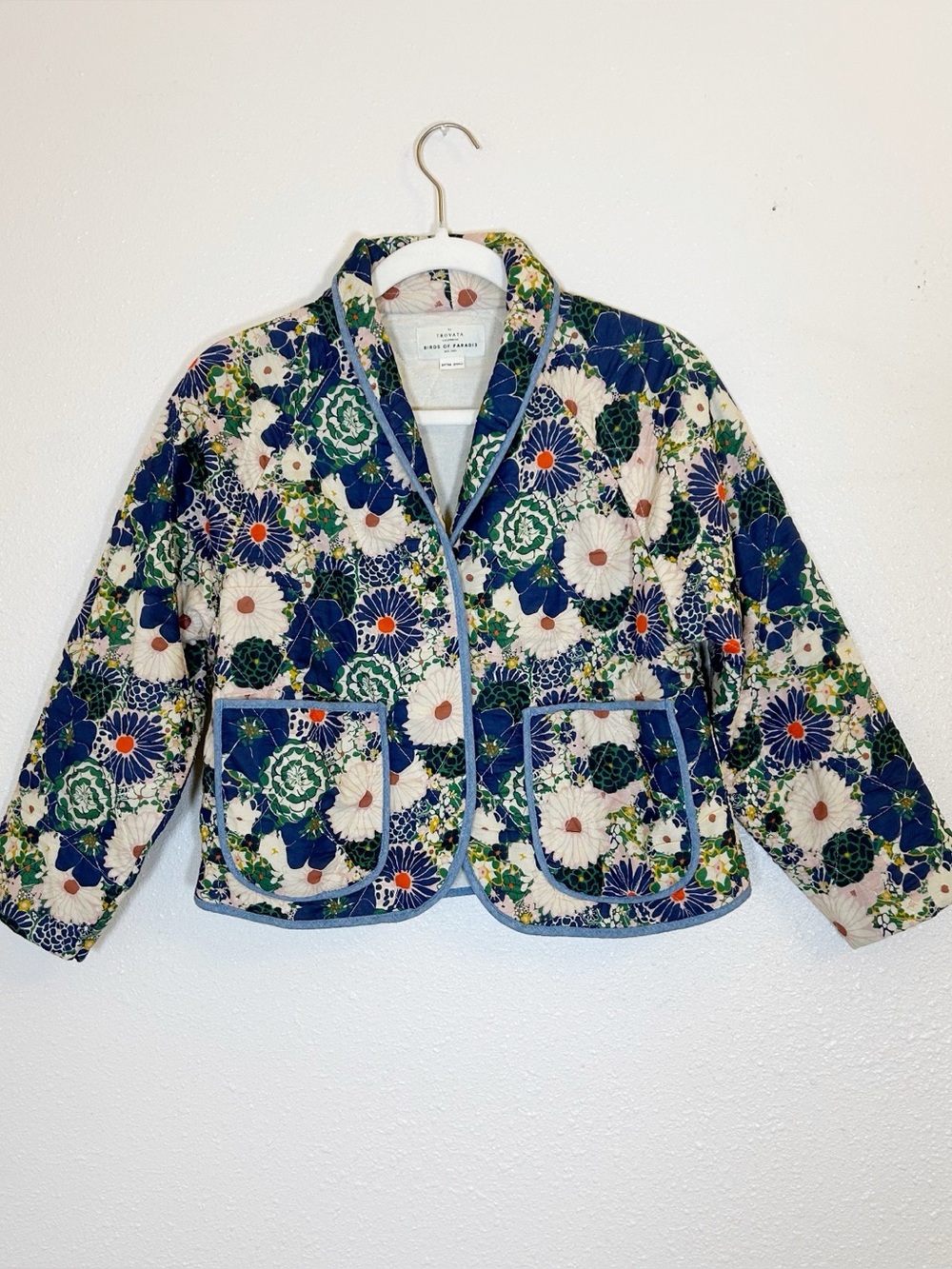 Trovata Birds Of Paradis Floral Quilted Jacket XS Boho Cottage Cozy Granny